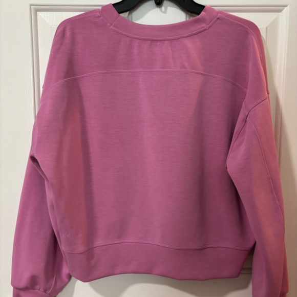 lululemon Softstreme Perfectly Oversized Cropped Crew Pink Blossom Size 6 - Picture 2 of 3